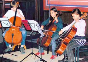 mz-artikel_dtkv_schueler-im-konzert-2007_vom_23.11.2007_foto.jpg