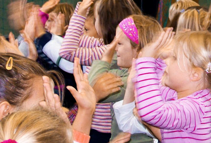 tag-des-singens_goethe-schule_02.10.2009-klatschen.jpg